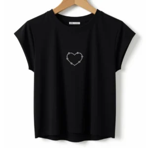 Remera Corazón Negra