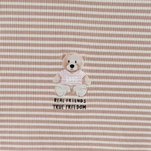 Remera Oso Real Friends Rayada Beige