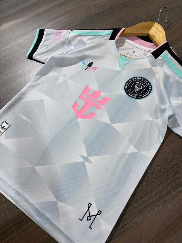 WhatsApp Image 2026-09-04 at 11.06.00 PM Camiseta Inter Miami Messi Niños